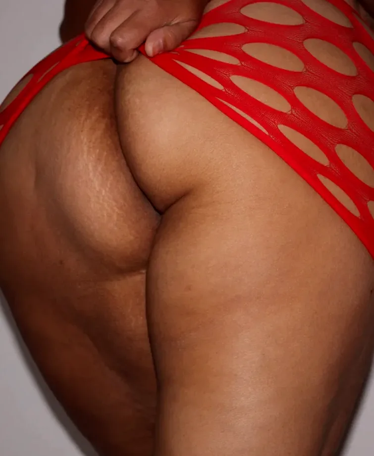 Hajar, 20